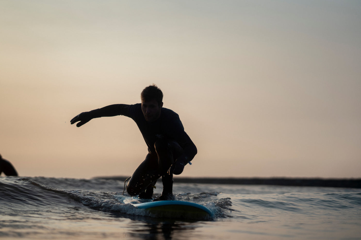 Bringen Sie die Bretter an verschiedene Orte