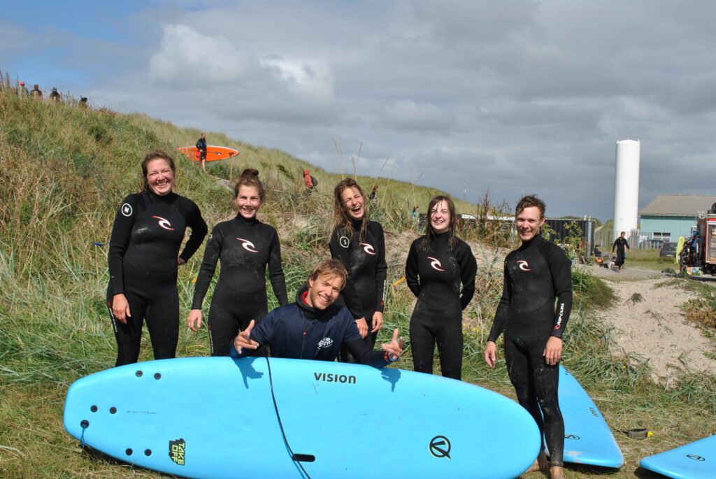 Lær Surfing hos Blue Spirit Surfskole i Hvide Sande